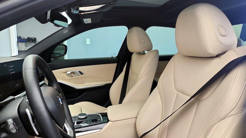 2023 BMW 3 Series 330i 20