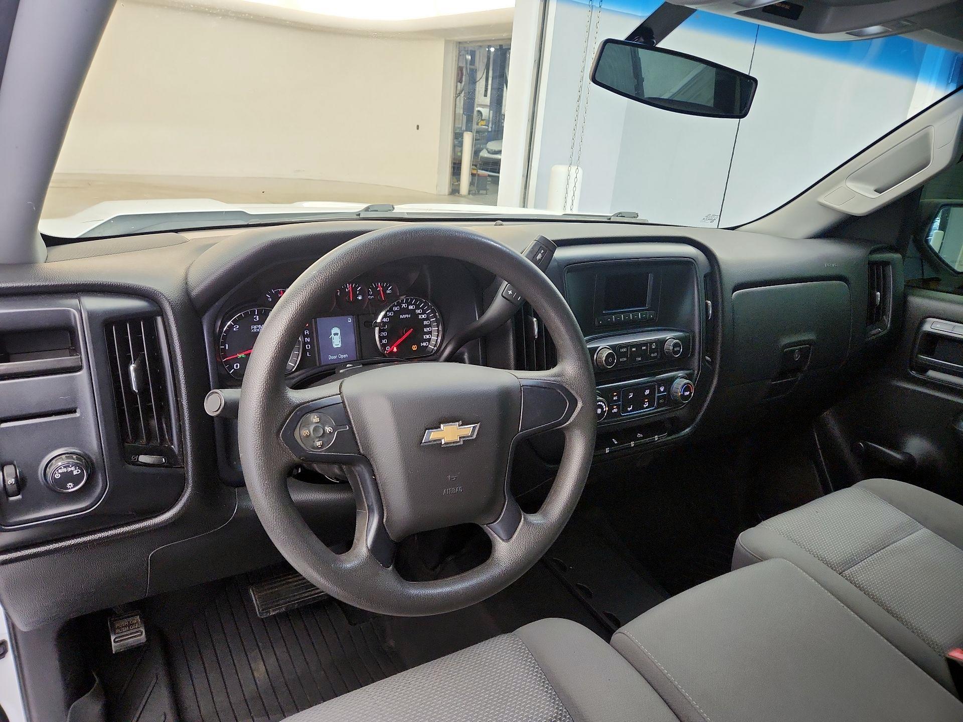 Thumbnail: 2017 Chevrolet Silverado 1500 - 9