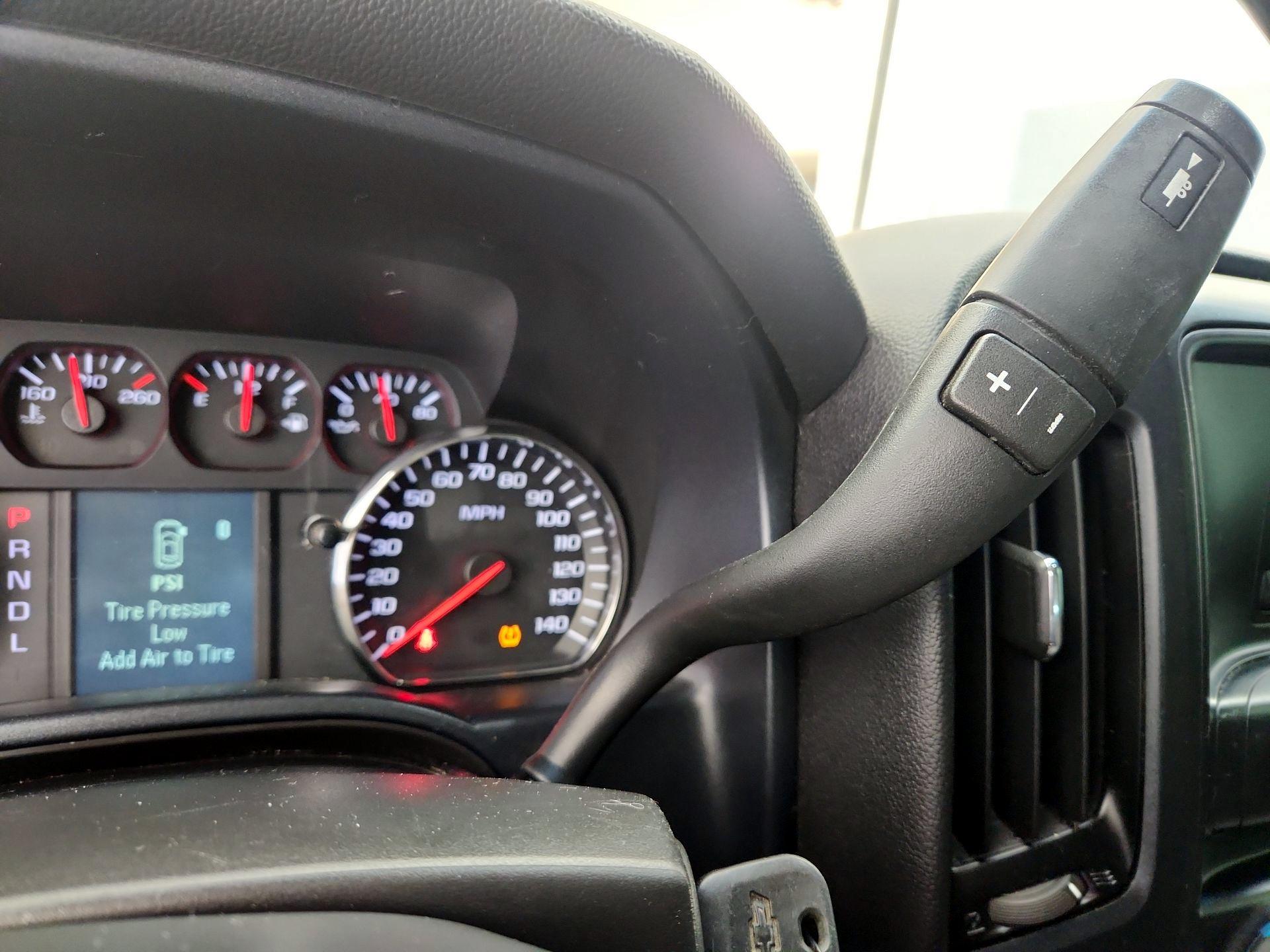 Thumbnail: 2017 Chevrolet Silverado 1500 - 16