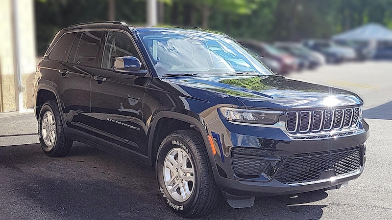 2023 Jeep Grand Cherokee Laredo Hero Image
