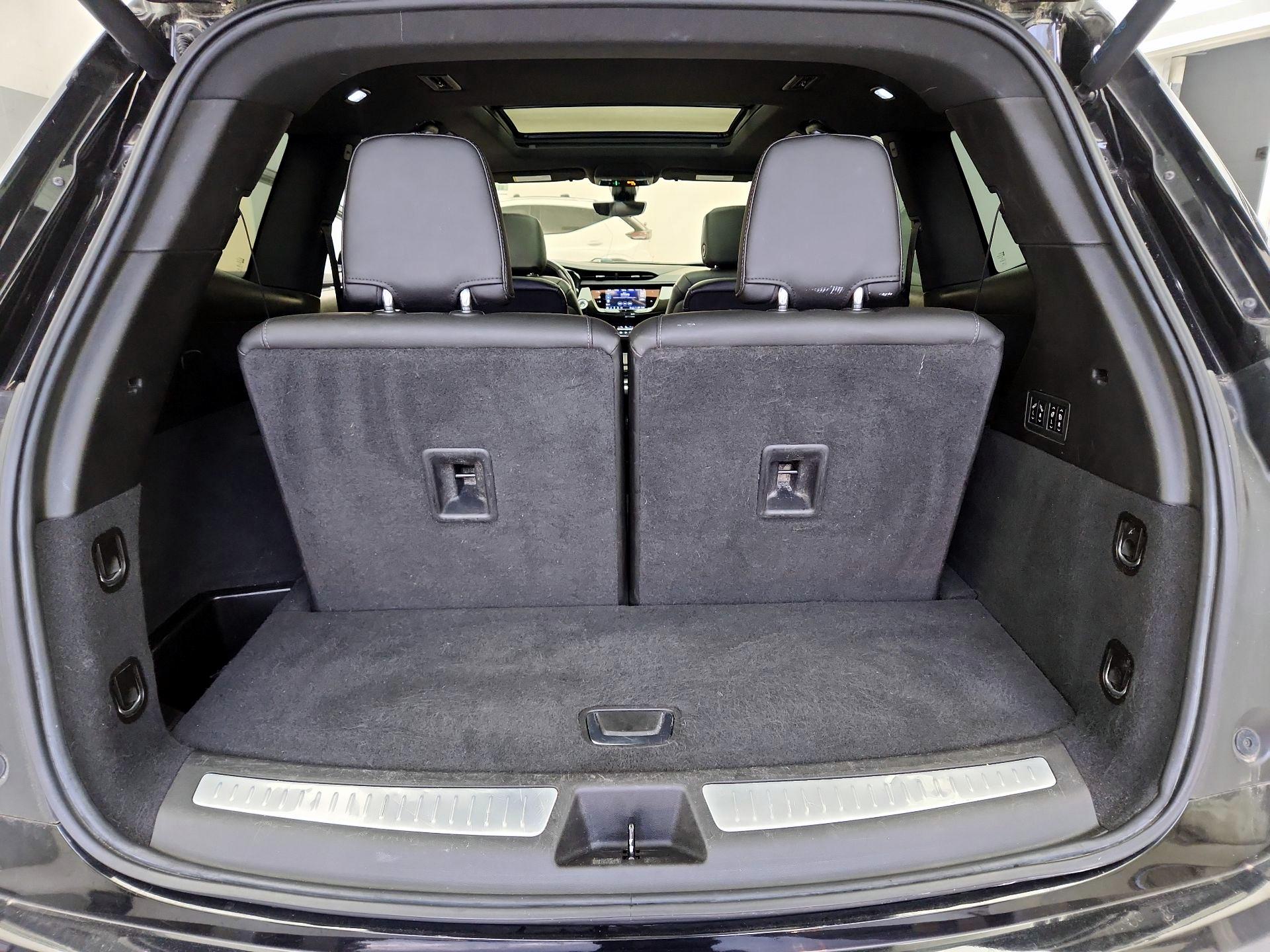 Thumbnail: 2021 Cadillac XT6 - 20