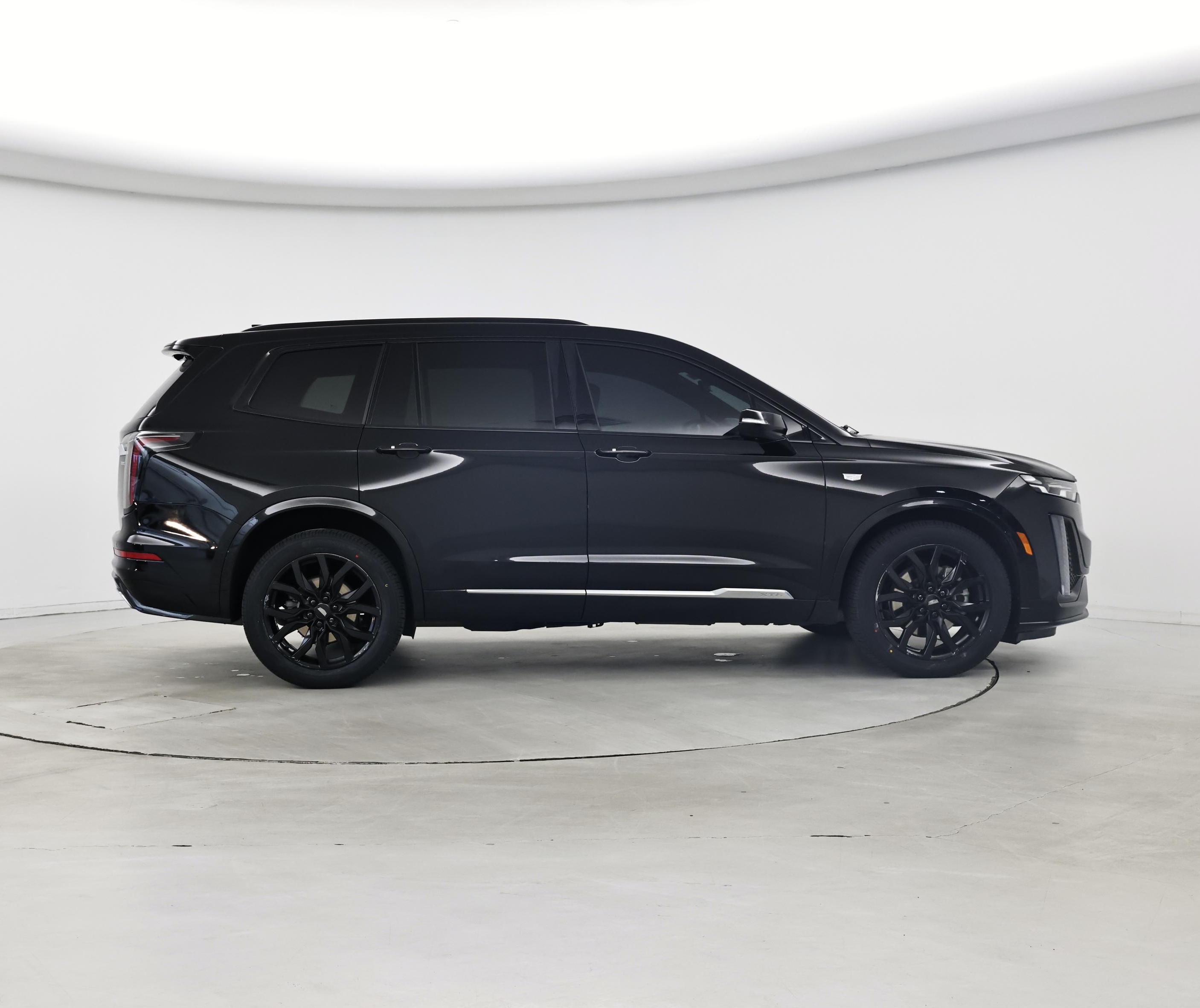 Thumbnail: 2021 Cadillac XT6 - 7