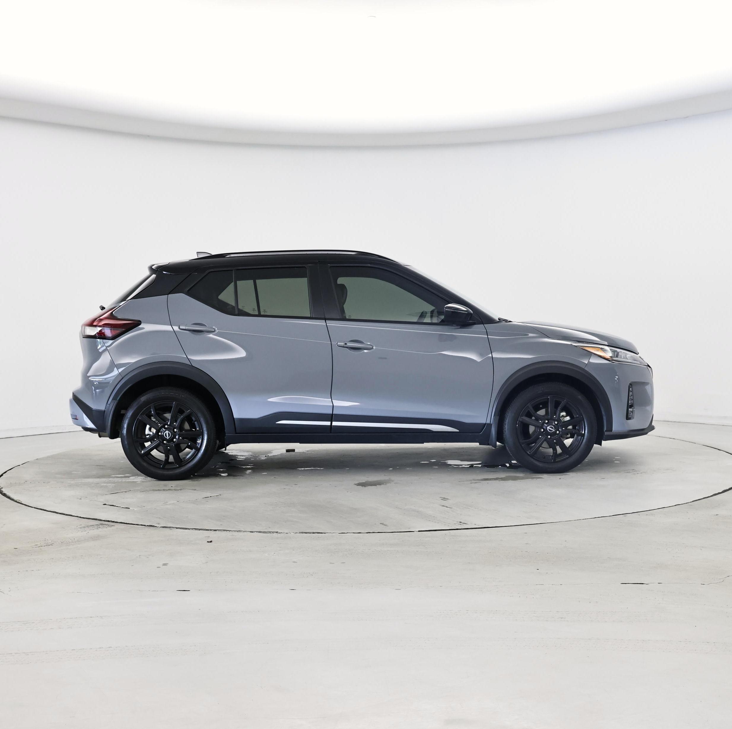 Thumbnail: 2023 Nissan Kicks - 7