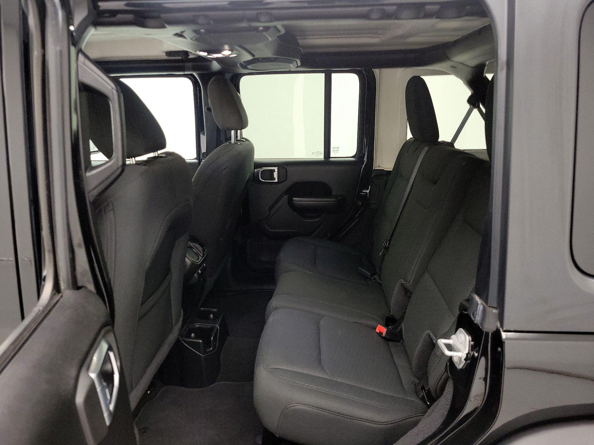 Thumbnail: 2021 Jeep Wrangler - 19