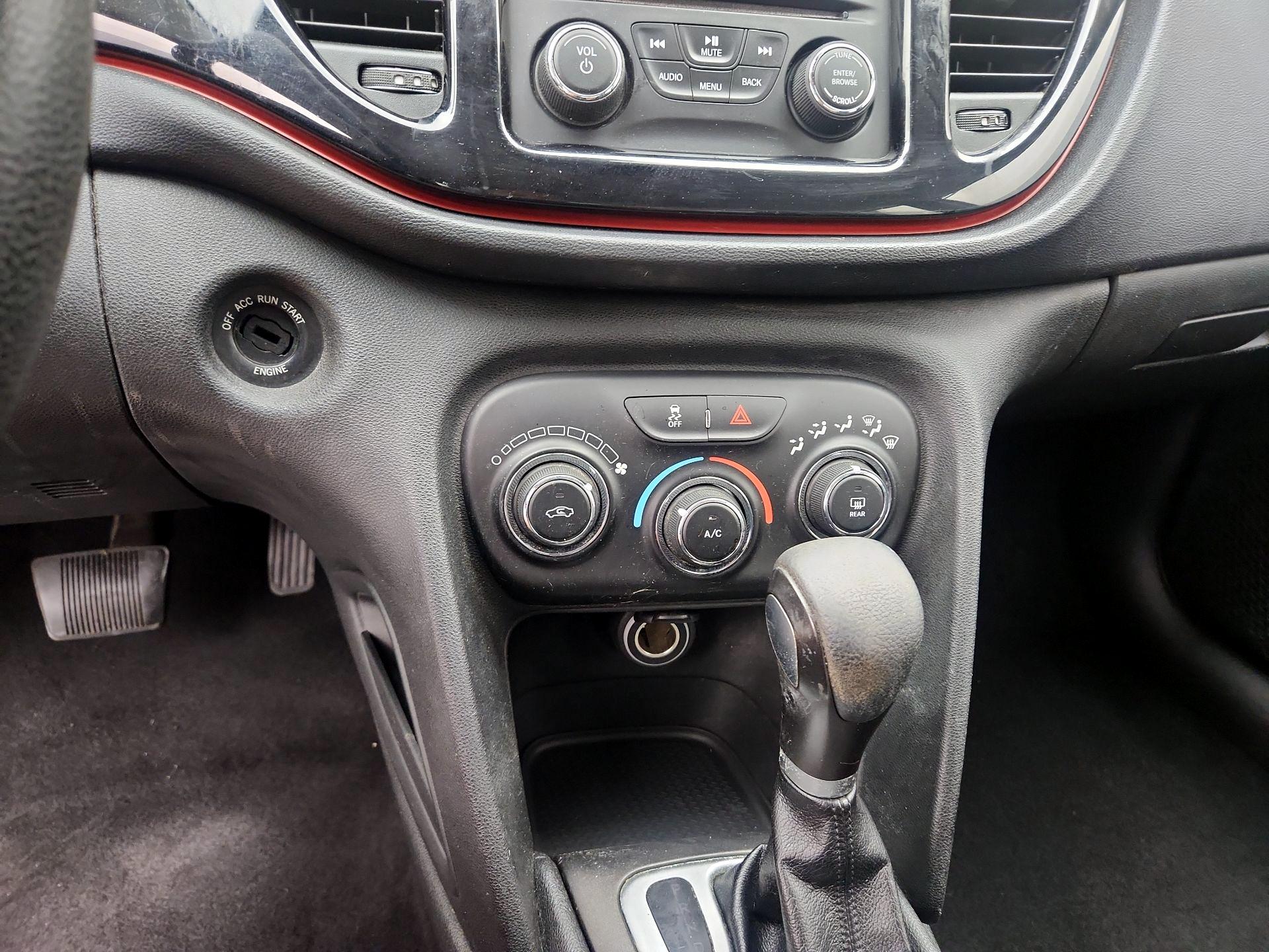 Thumbnail: 2015 Dodge Dart - 15