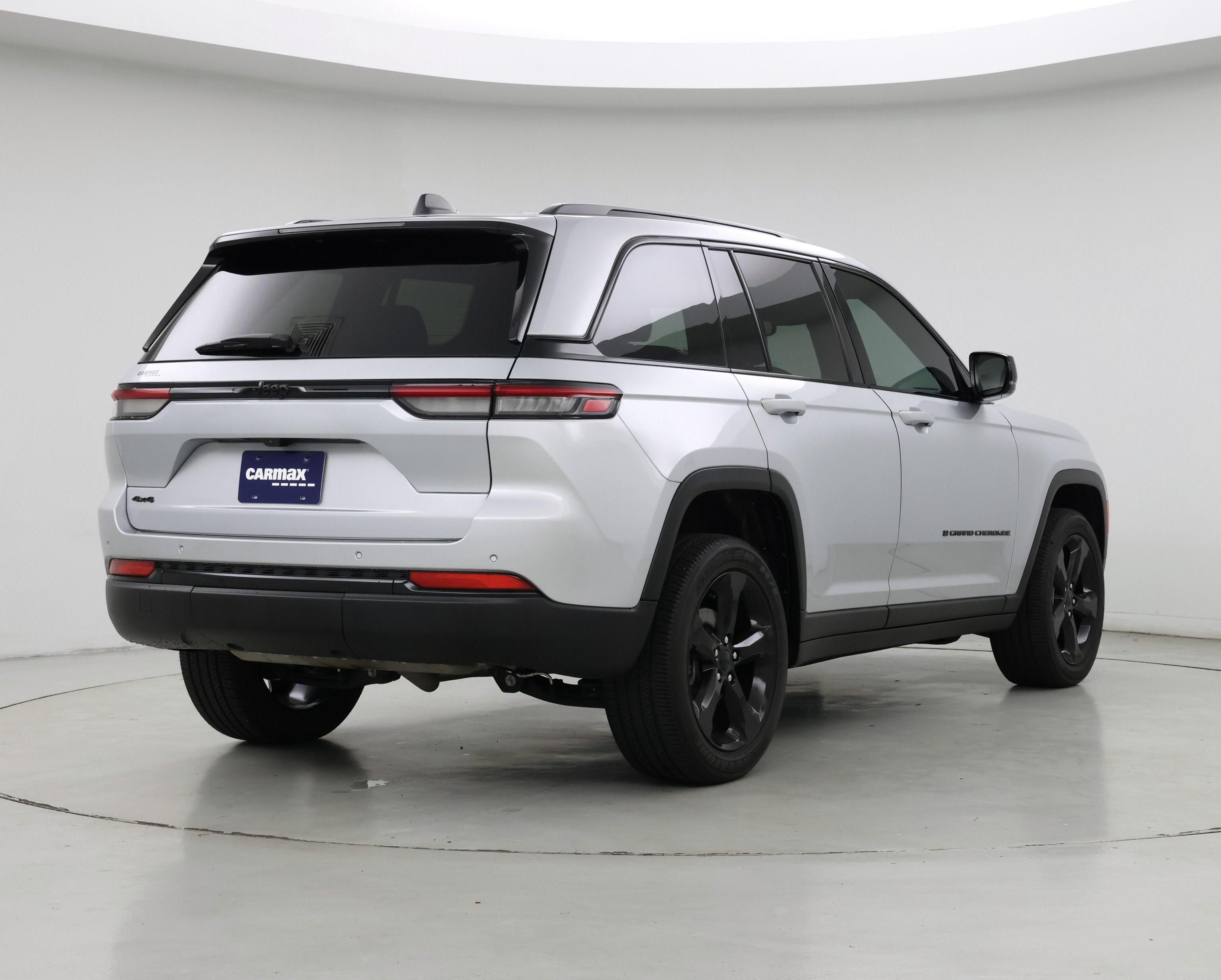 Thumbnail: 2024 Jeep Grand Cherokee - 8