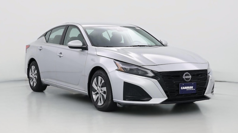 2023 Nissan Altima S Hero Image