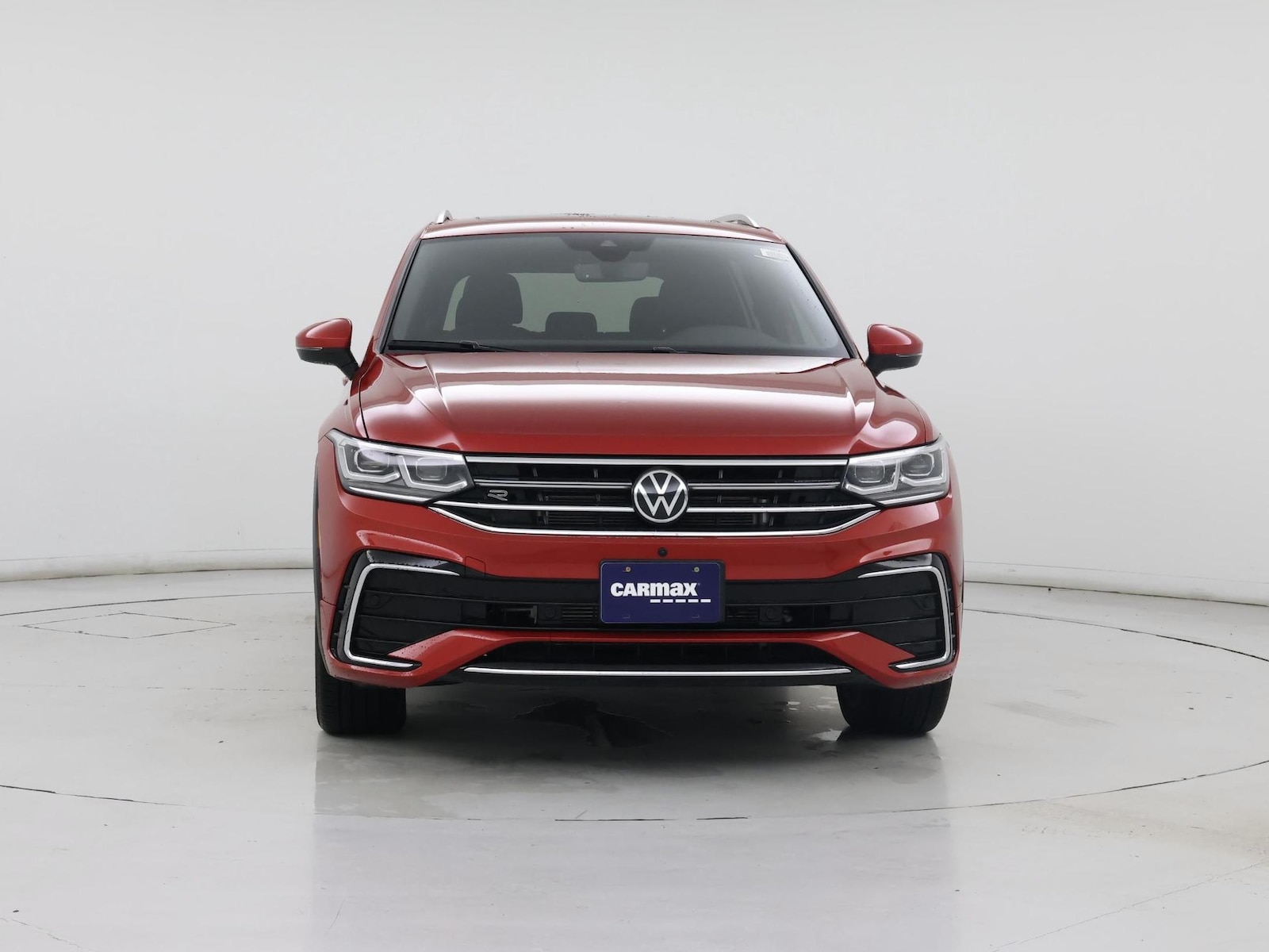 Image 6 of 2024 Volkswagen Tiguan SEL R-Line
