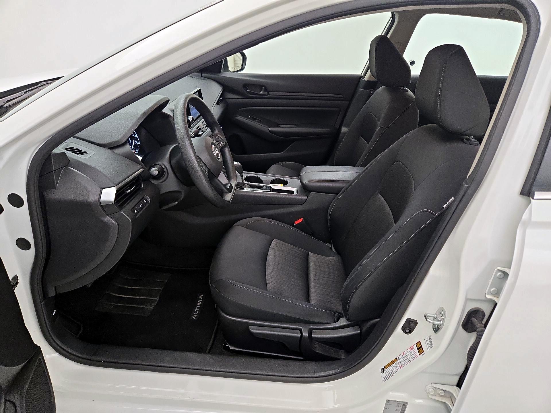 Thumbnail: 2024 Nissan Altima - 11