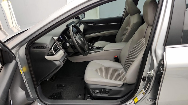 2022 Toyota Camry SE 11