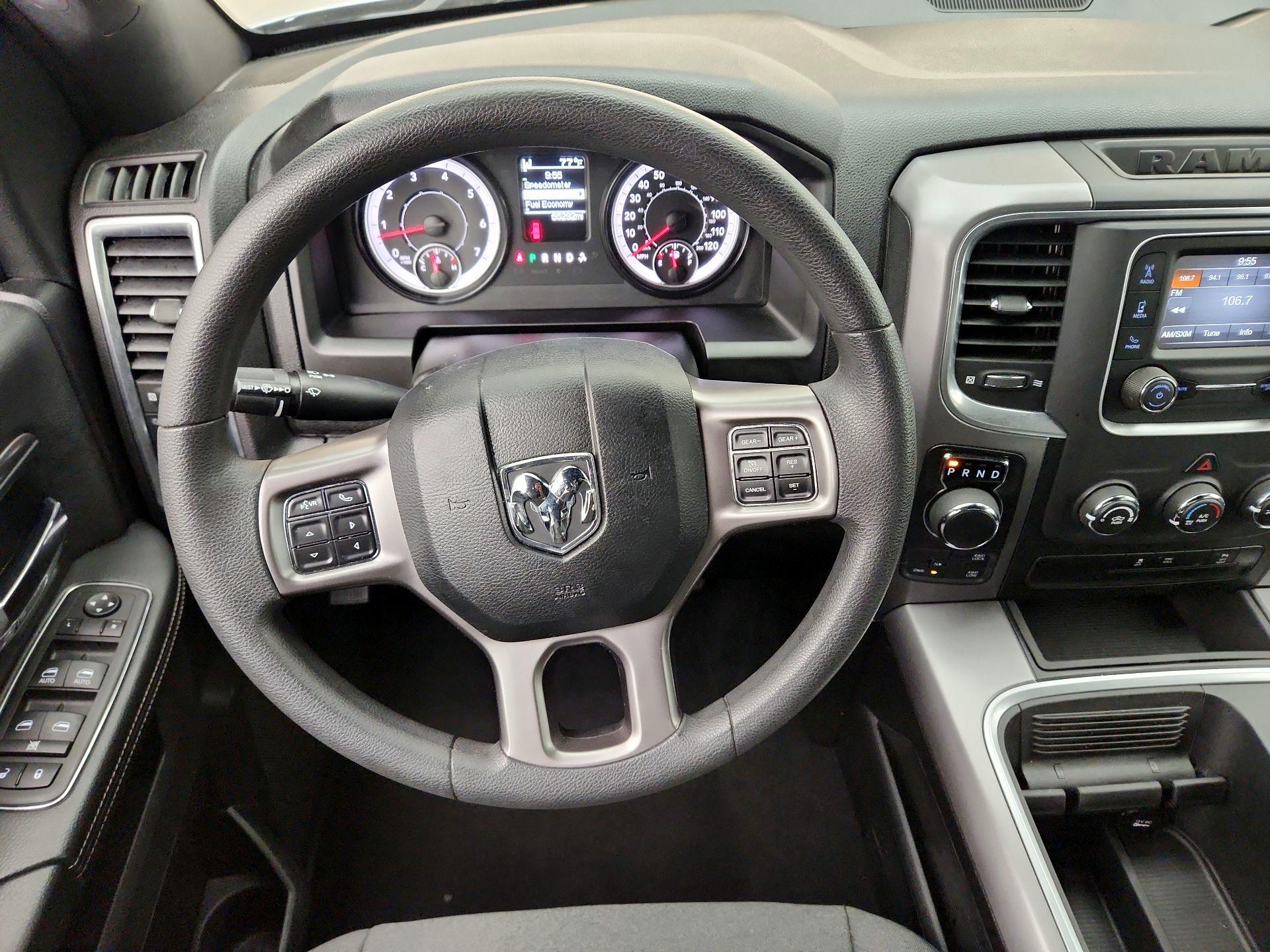 Thumbnail: 2023 RAM 1500 Classic - 10
