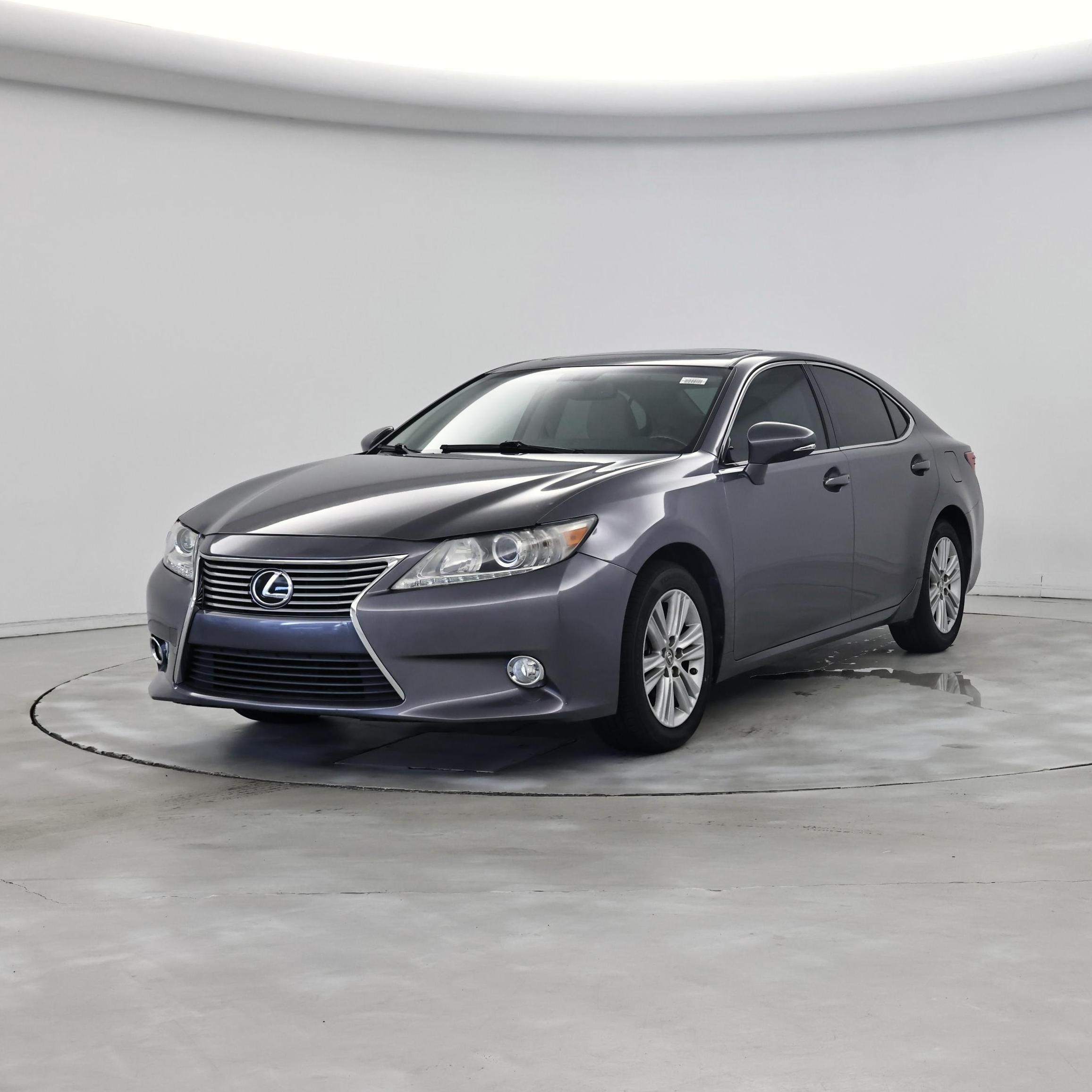 Thumbnail: 2013 Lexus ES - 4