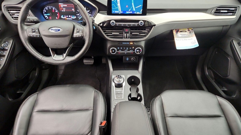 2020 Ford Escape SEL 9