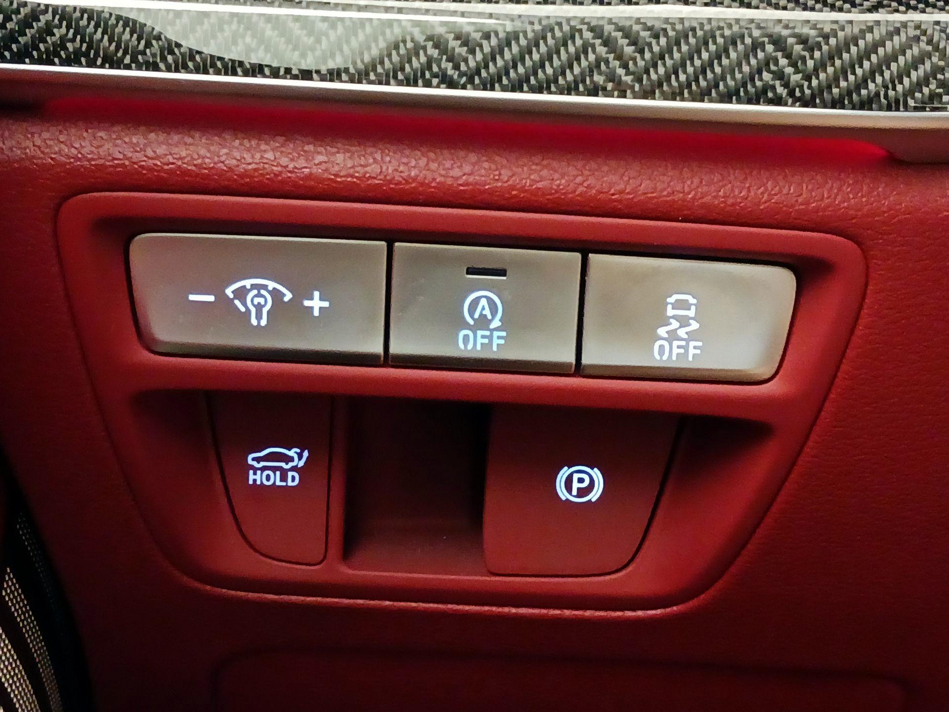 Thumbnail: 2024 Genesis G80 - 13