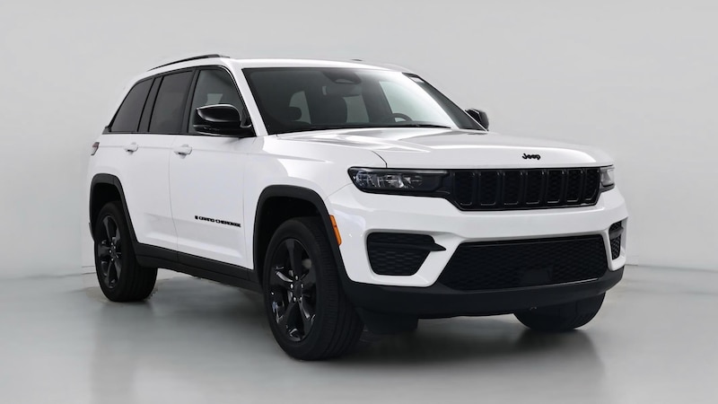 2023 Jeep Grand Cherokee Altitude Hero Image
