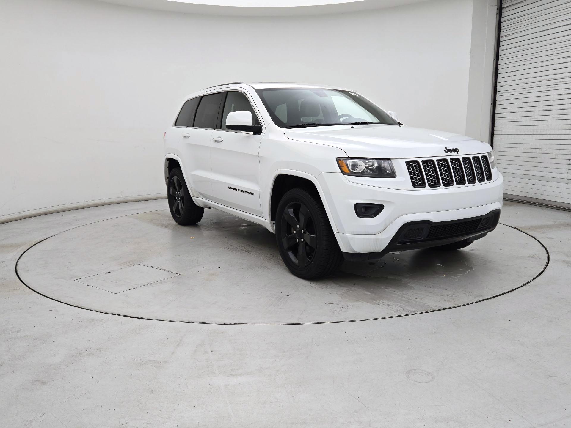 Thumbnail: 2015 Jeep Grand Cherokee - 1