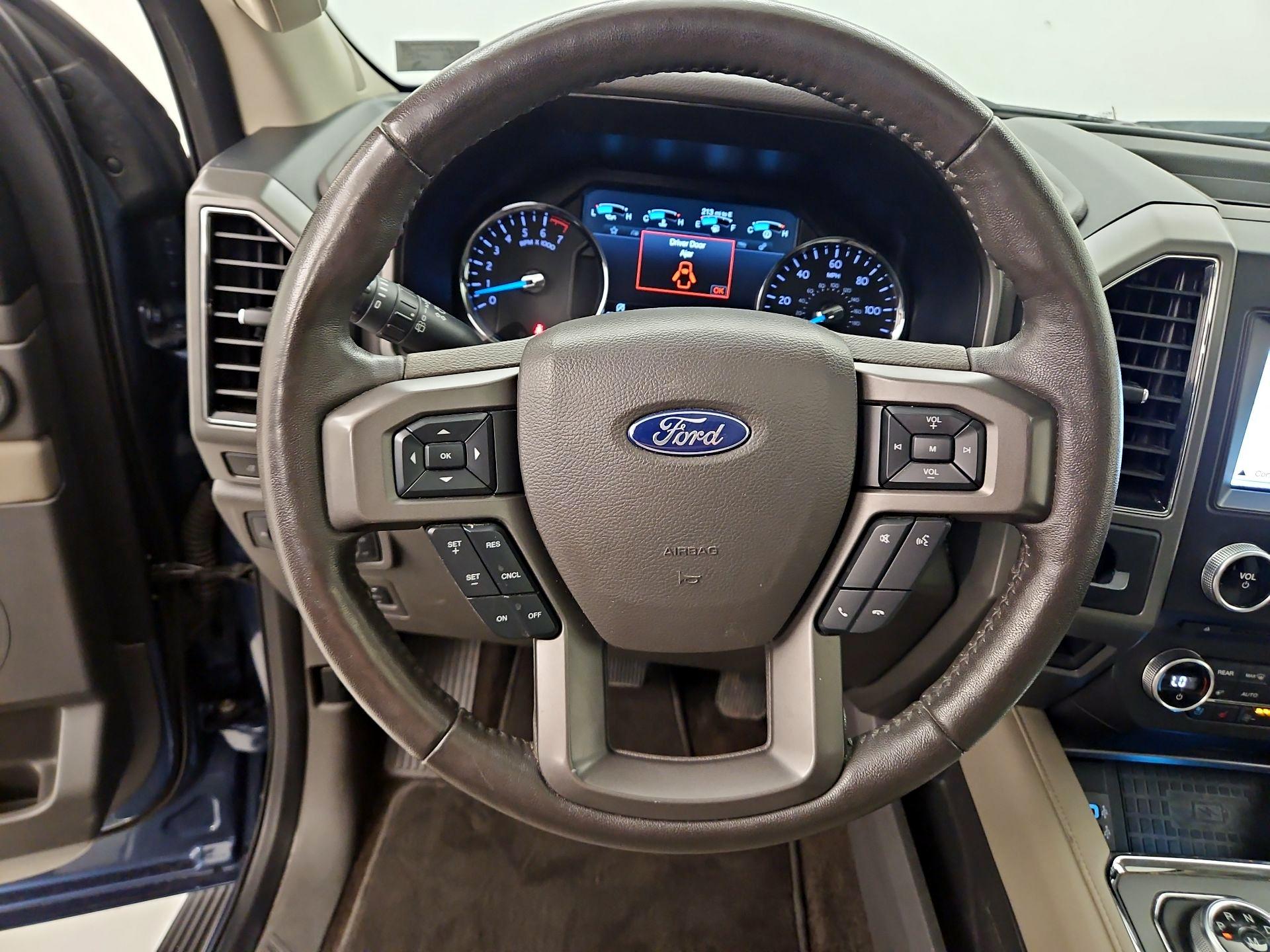 Thumbnail: 2018 Ford Expedition - 10