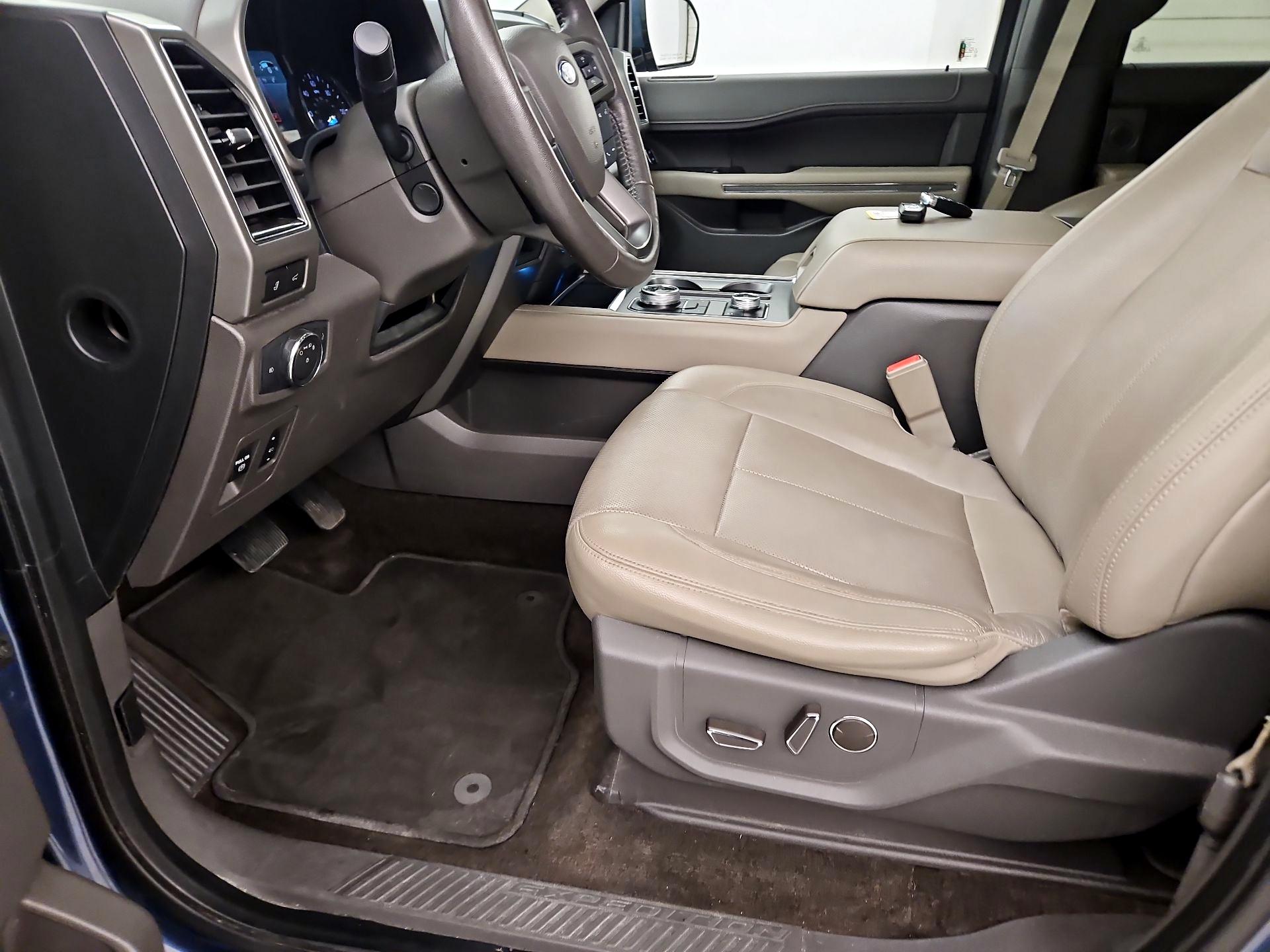 Thumbnail: 2018 Ford Expedition - 11