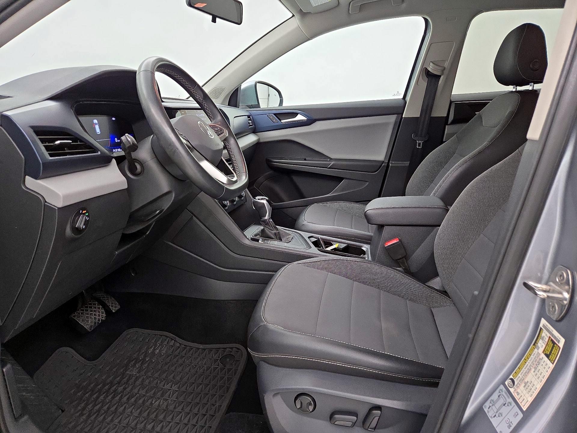 Thumbnail: 2022 Volkswagen Taos - 11