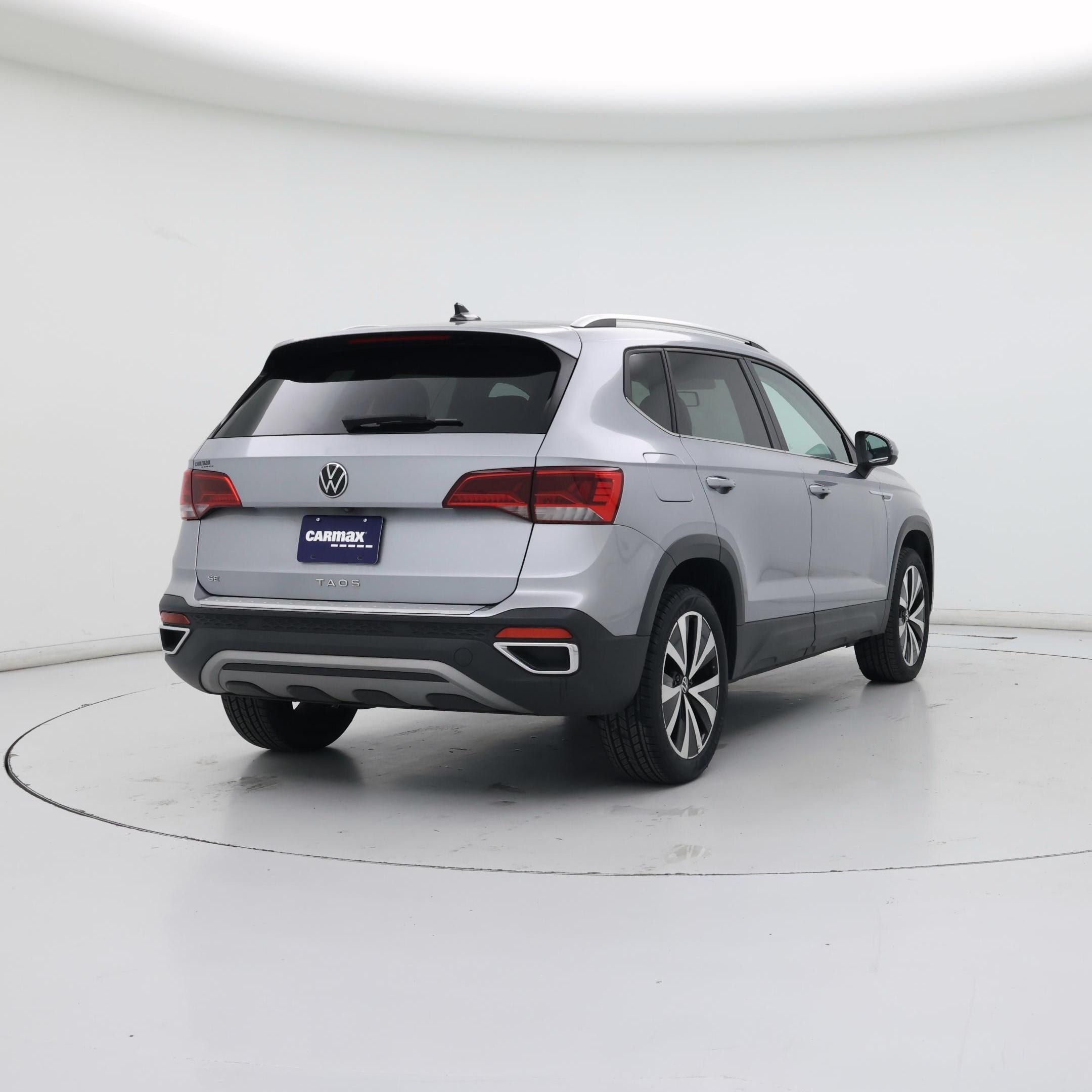 Thumbnail: 2022 Volkswagen Taos - 8