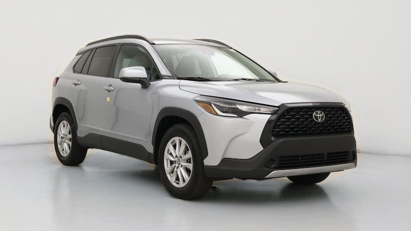 2022 Toyota Corolla Cross LE Hero Image
