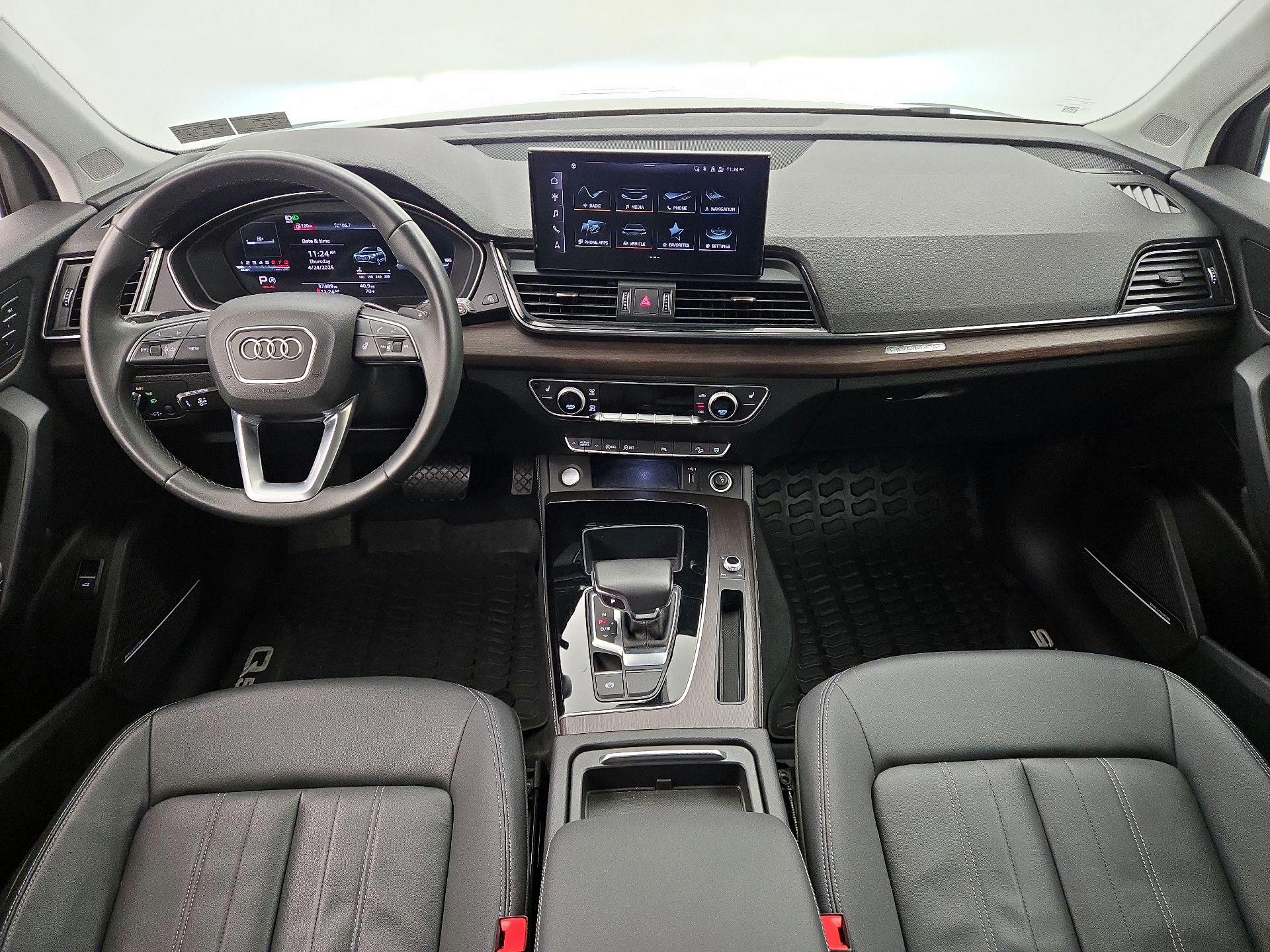 Thumbnail: 2022 Audi Q5 - 9