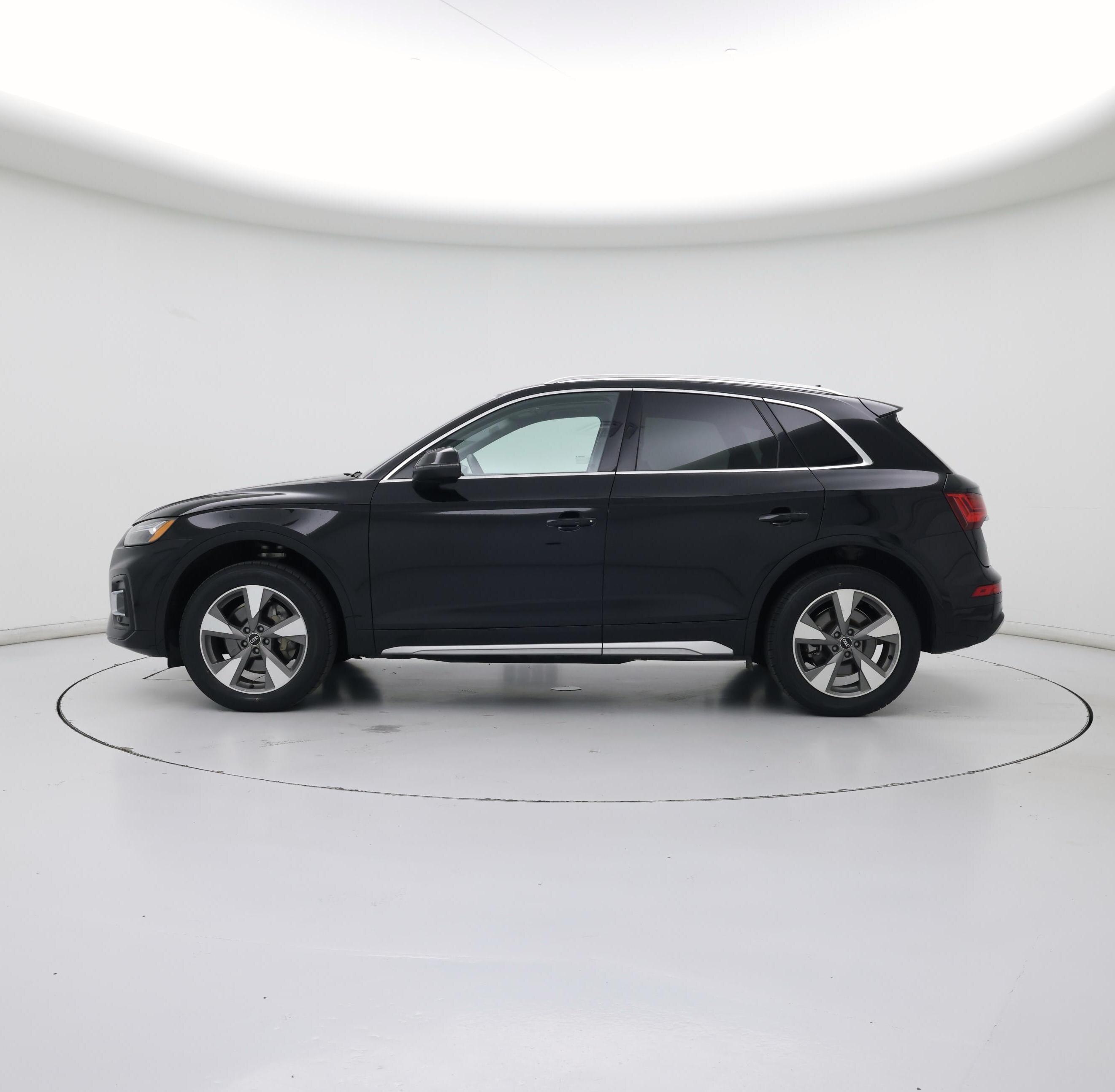 Thumbnail: 2022 Audi Q5 - 3