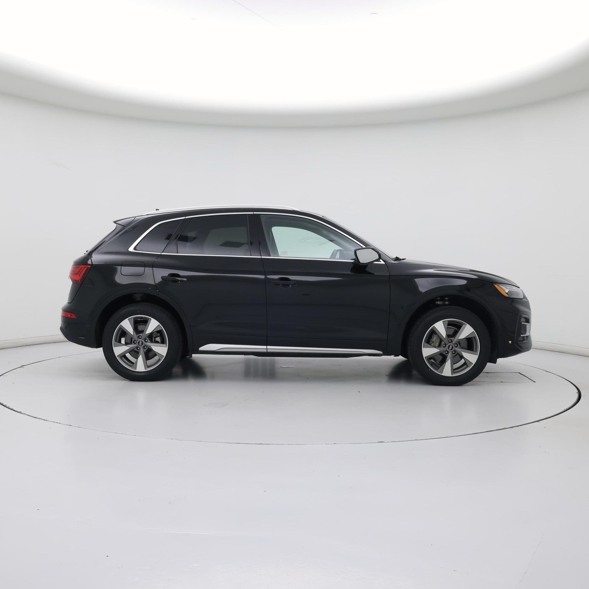 Thumbnail: 2022 Audi Q5 - 7