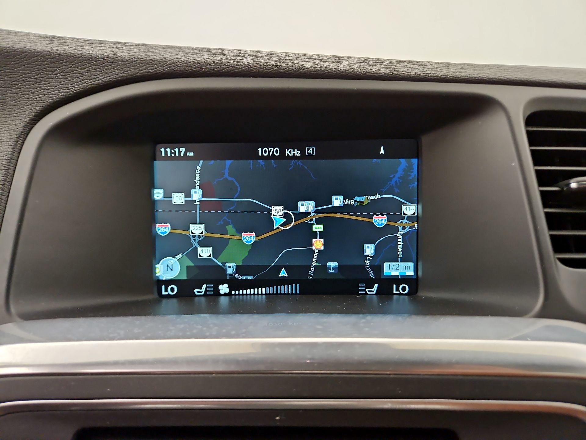 Thumbnail: 2015 Volvo S60 - 14