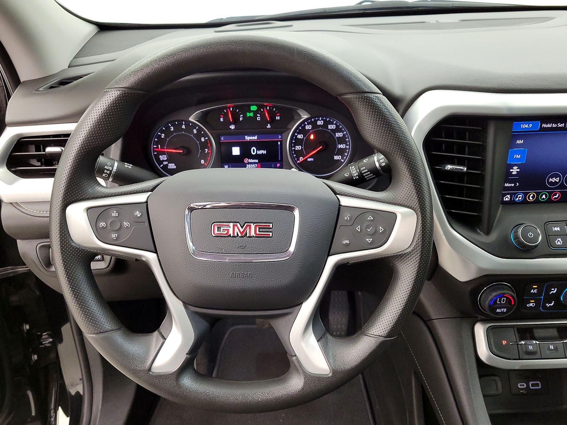 Thumbnail: 2022 GMC Acadia - 10