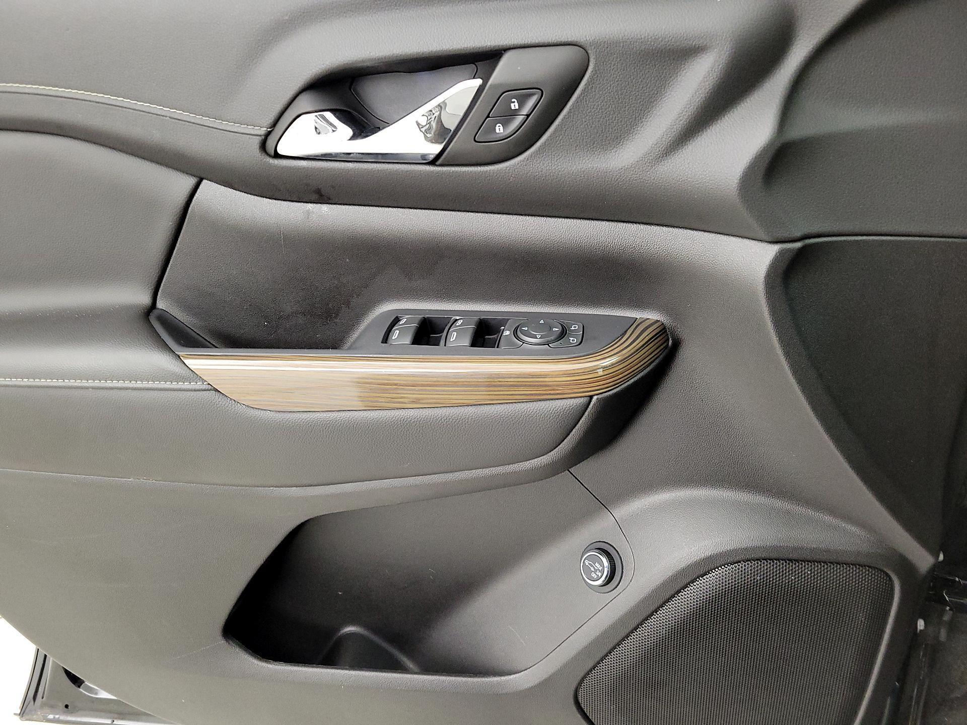 Thumbnail: 2022 GMC Acadia - 12