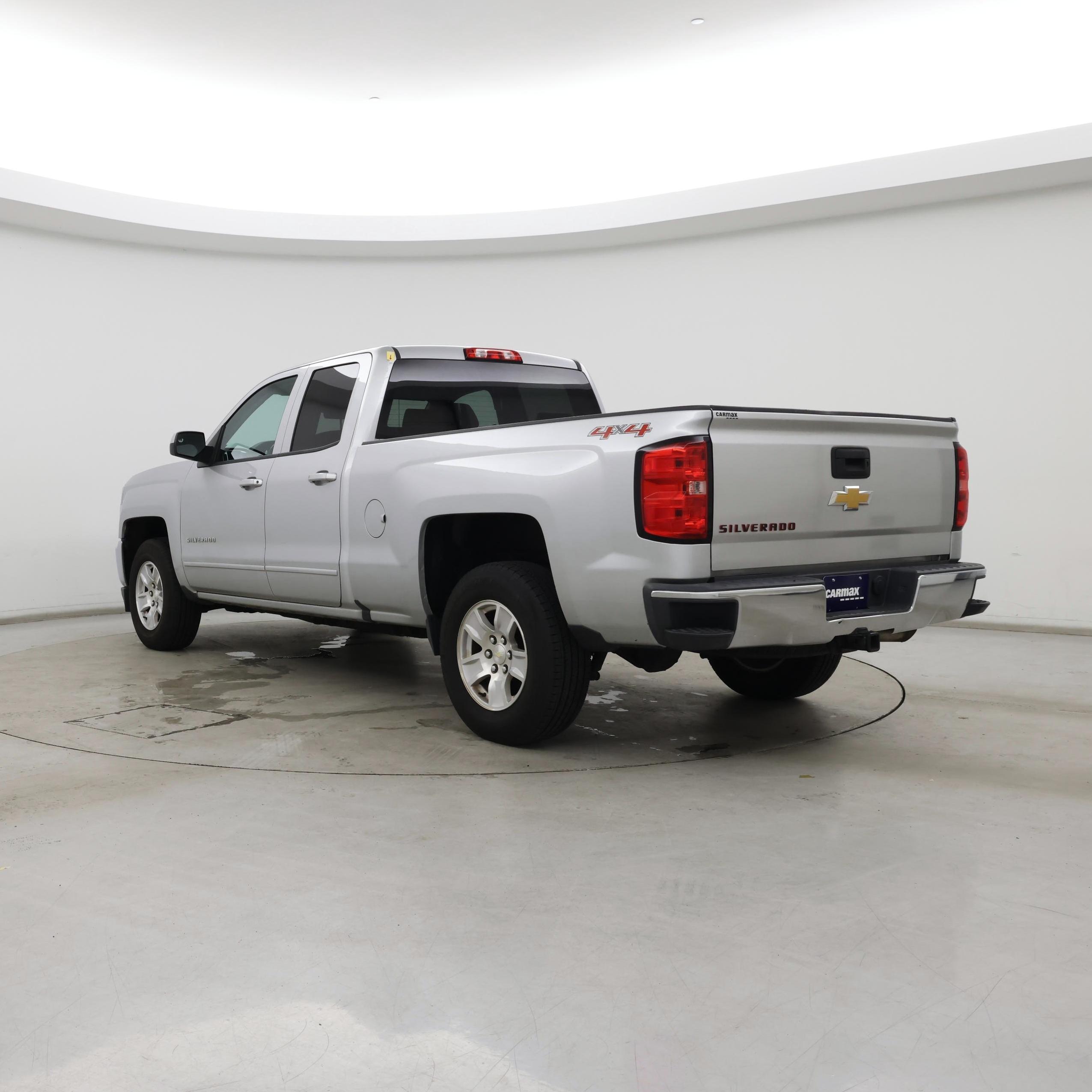 Thumbnail: 2017 Chevrolet Silverado 1500 - 2