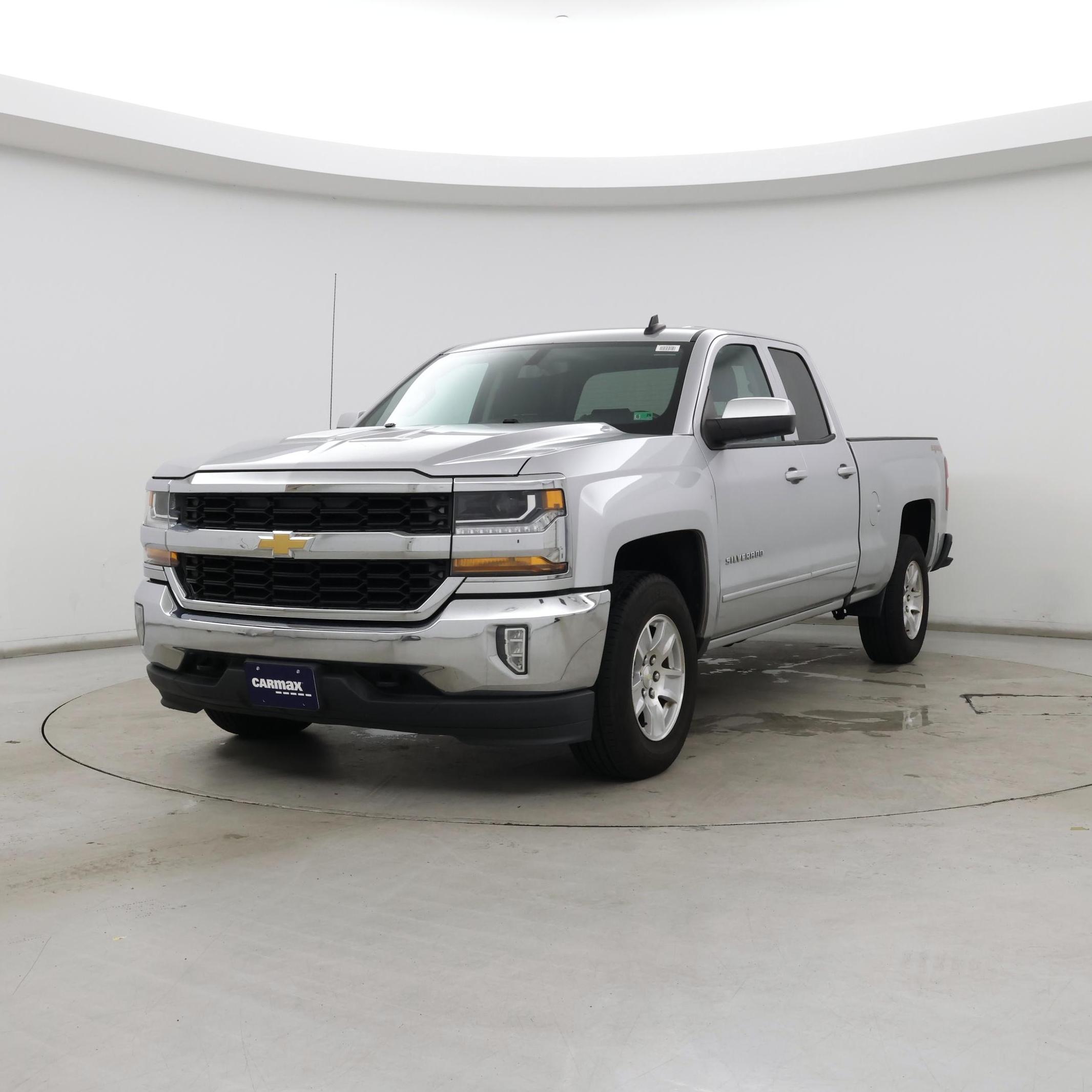 Thumbnail: 2017 Chevrolet Silverado 1500 - 4