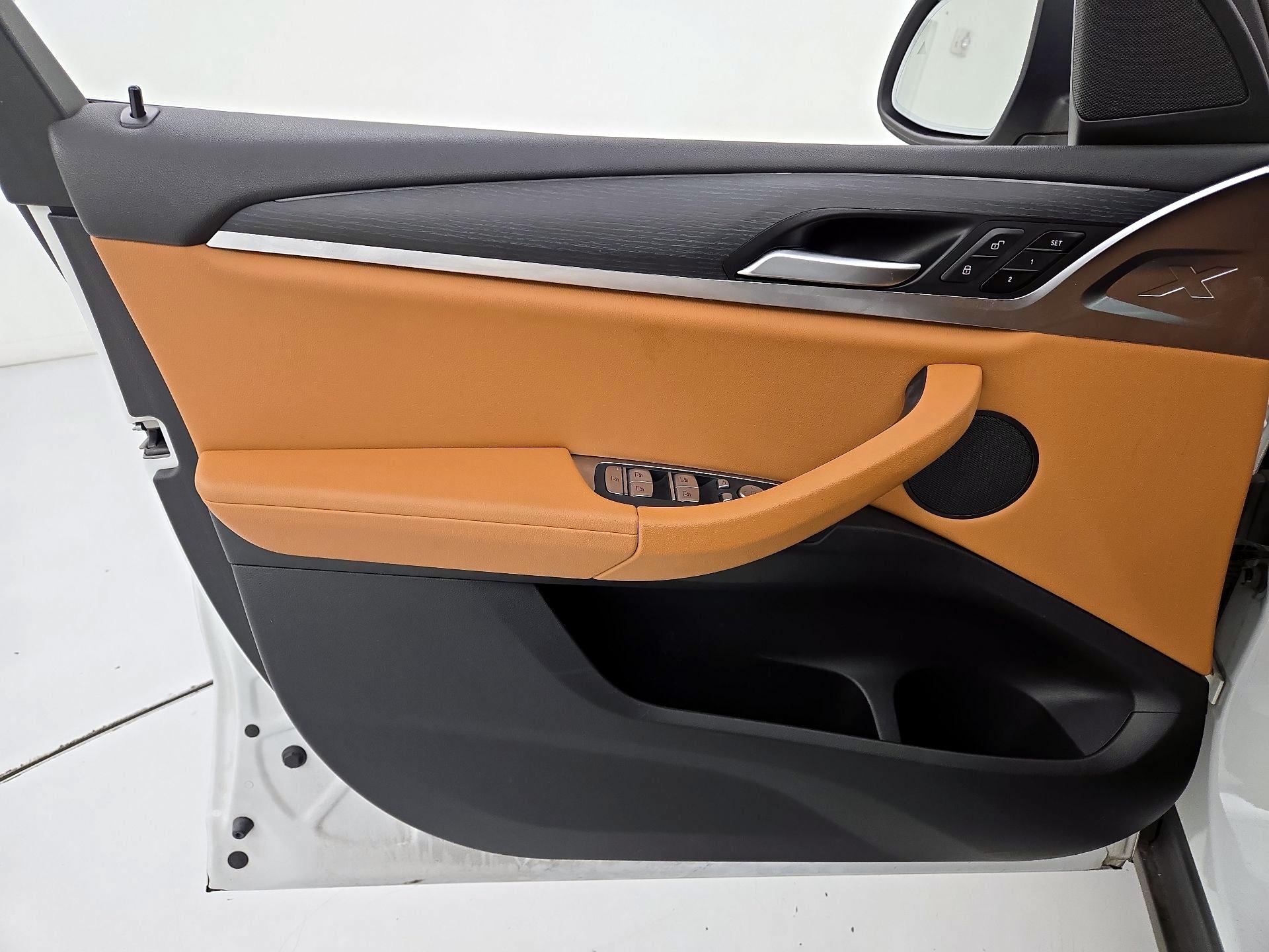 Thumbnail: 2022 BMW X3 - 12