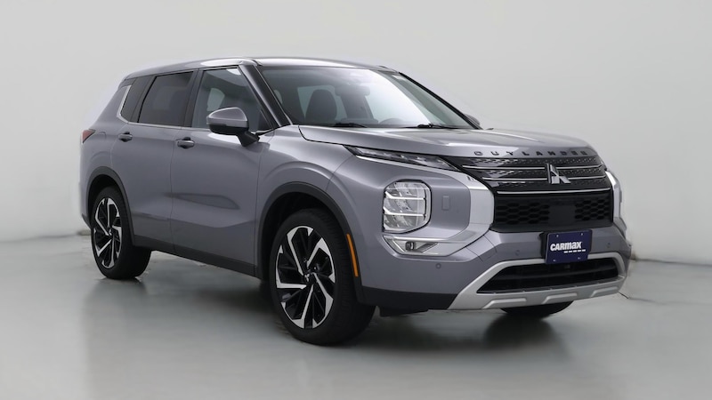 2022 Mitsubishi Outlander SE Hero Image