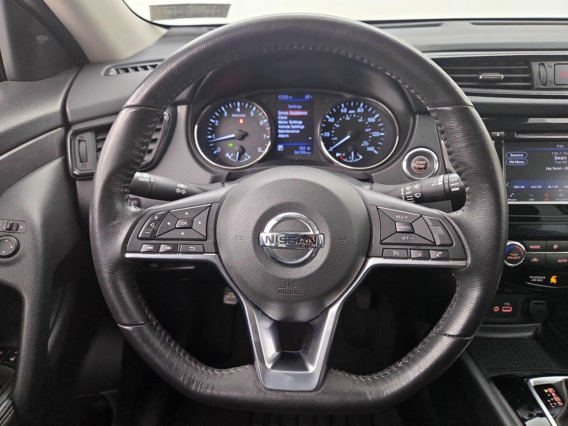 Thumbnail: 2019 Nissan Rogue - 10
