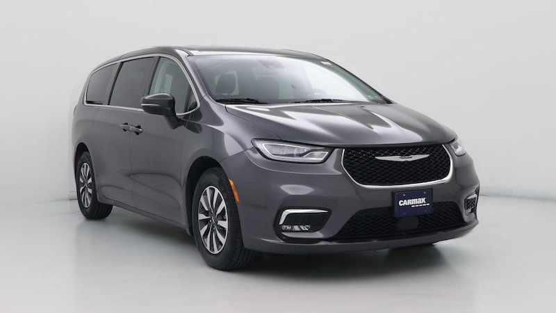 2023 Chrysler Pacifica Hybrid Touring L Hero Image