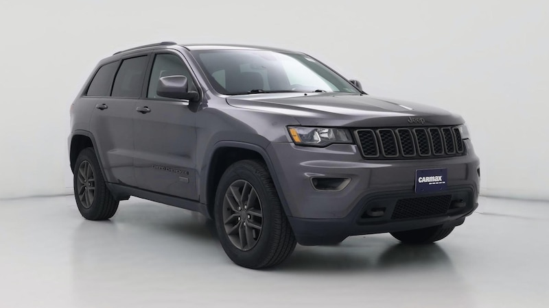 2017 Jeep Grand Cherokee 75th Anniversary Edition Hero Image