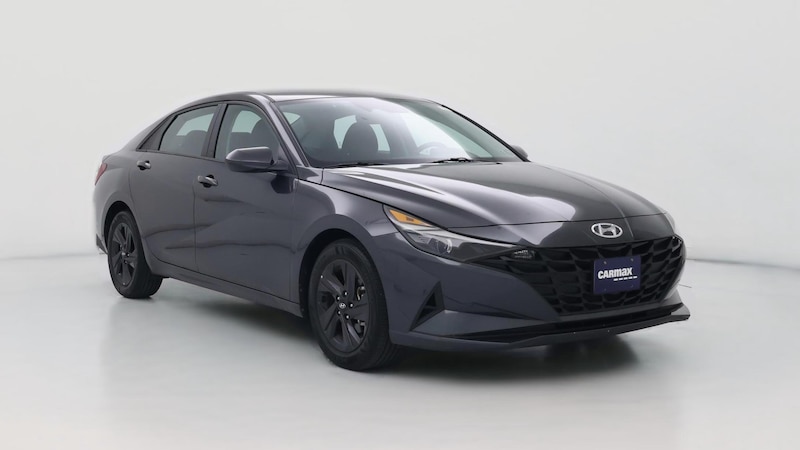 2022 Hyundai Elantra SEL Hero Image