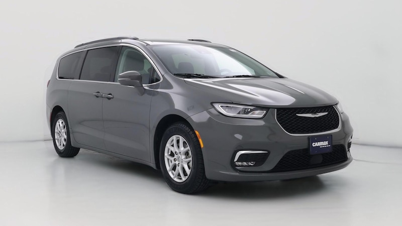 2022 Chrysler Pacifica Touring L Hero Image