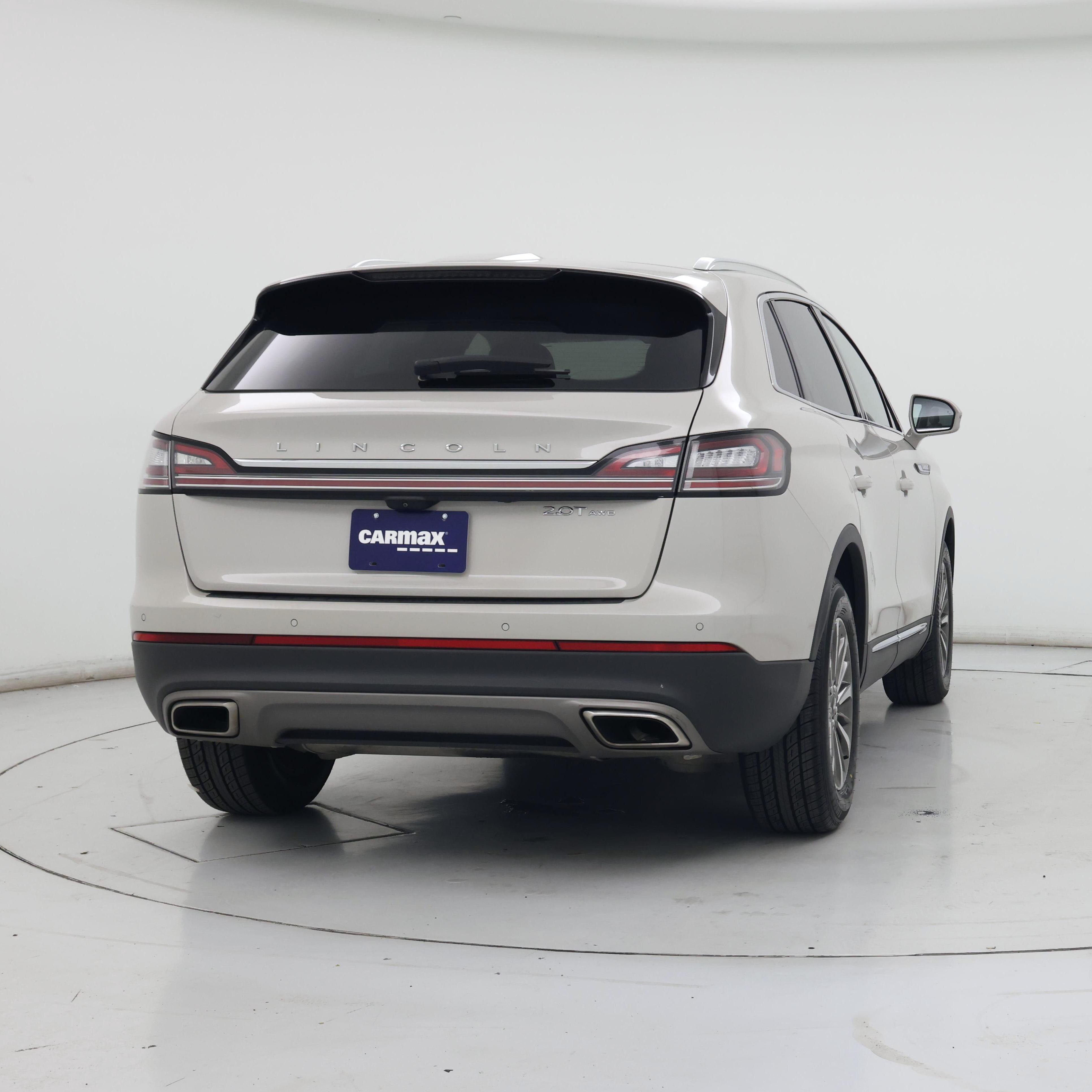 Thumbnail: 2020 Lincoln Nautilus - 8