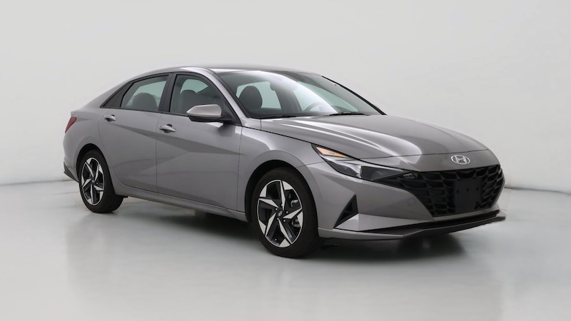 2023 Hyundai Elantra SEL Hero Image