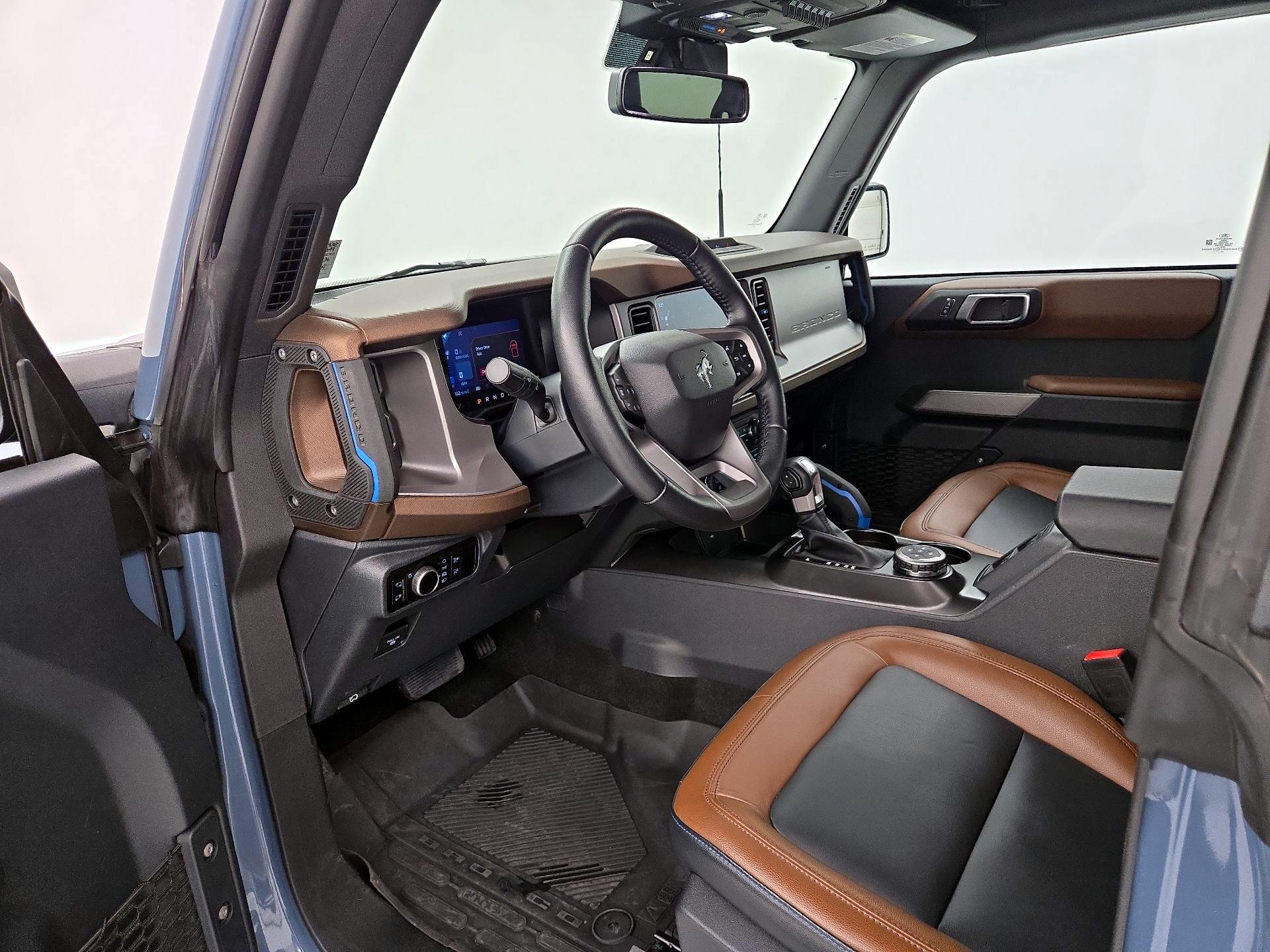 Thumbnail: 2023 Ford Bronco - 11