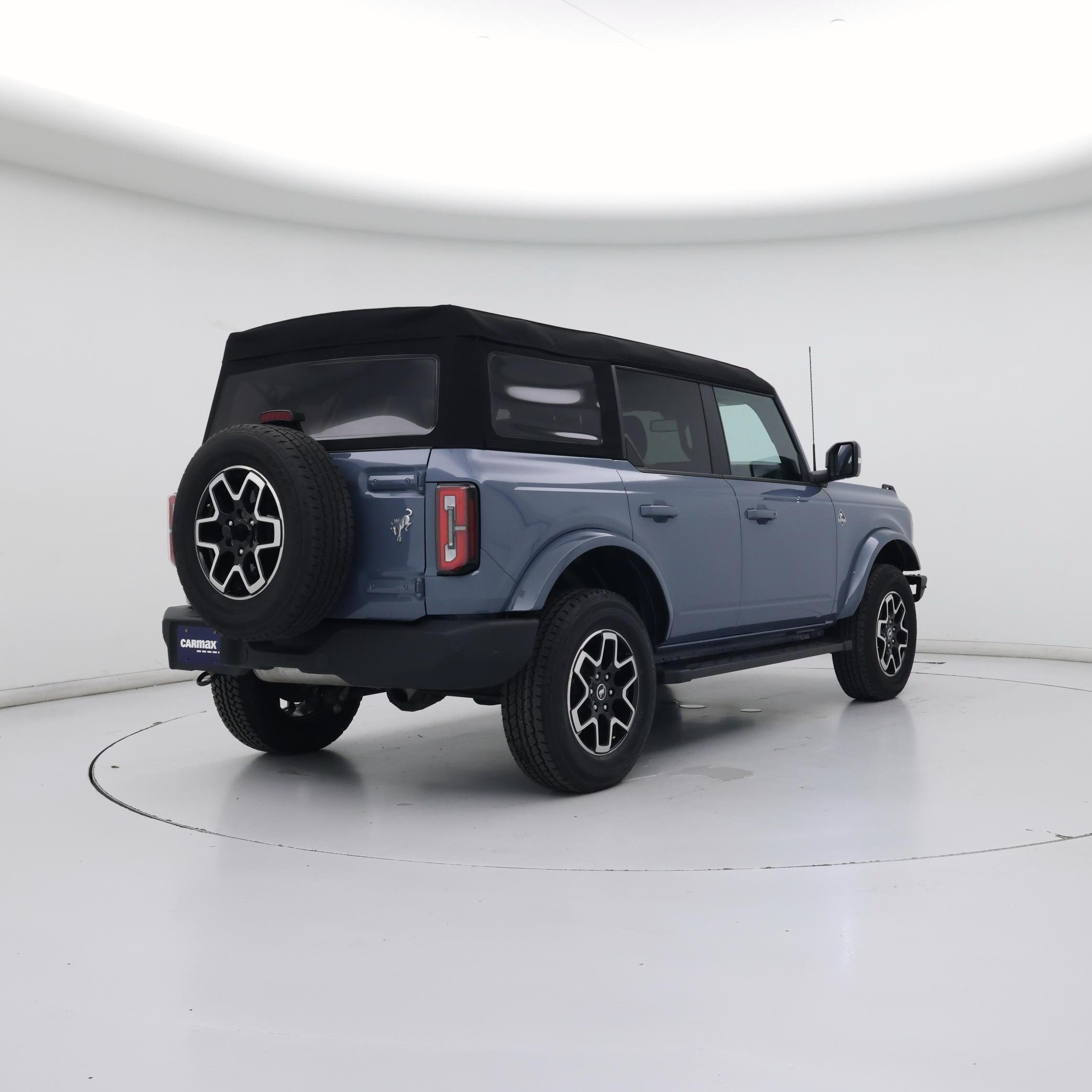 Thumbnail: 2023 Ford Bronco - 8