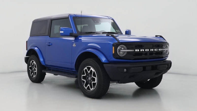 2022 Ford Bronco Outer Banks Hero Image
