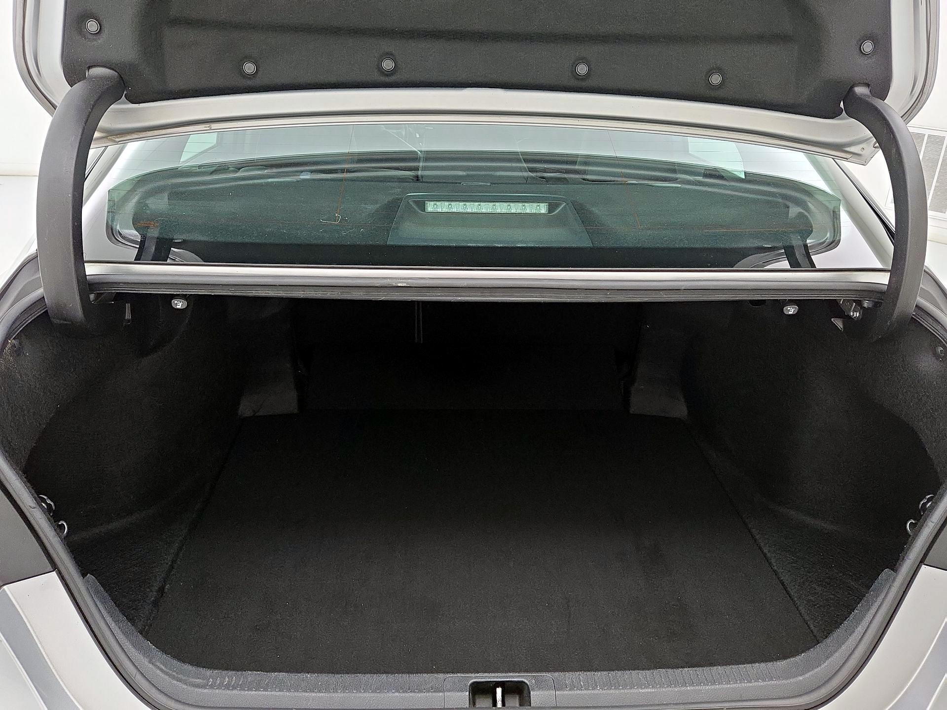 Thumbnail: 2019 Toyota Camry - 20