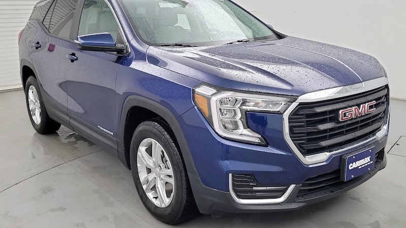 2022 GMC Terrain SLE Hero Image