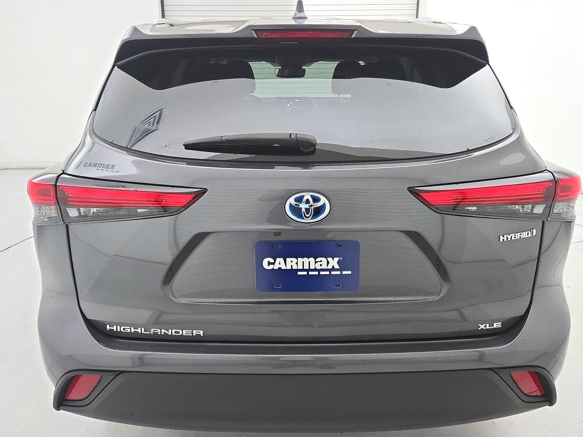 Thumbnail: 2022 Toyota Highlander - 6