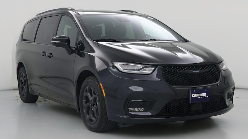2021 Chrysler Pacifica Hybrid Touring L Hero Image