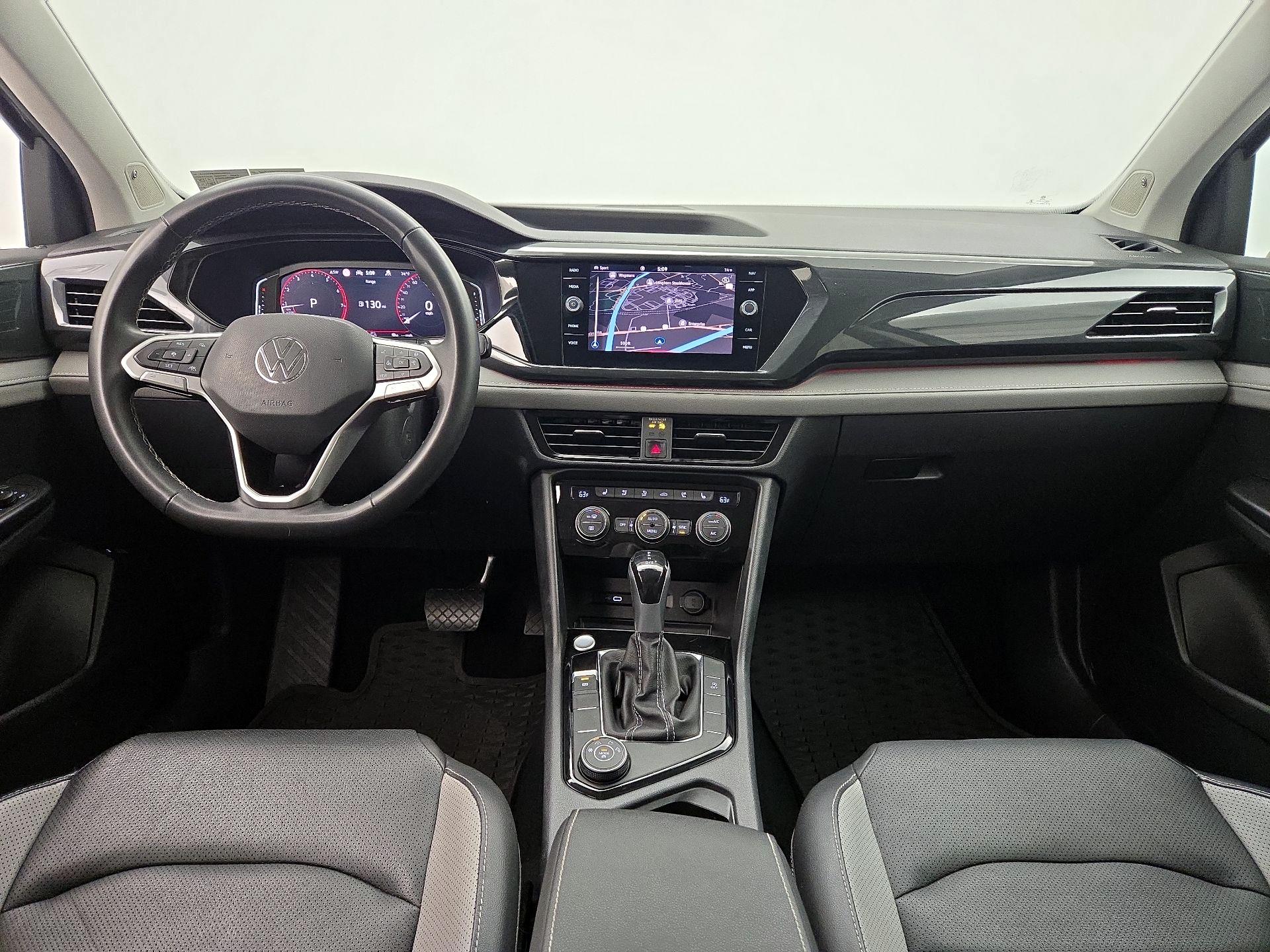 Thumbnail: 2022 Volkswagen Taos - 9